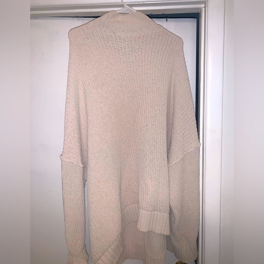 Oversized Aerie Turtle Neck Sweater Comfortable and Soft Slightly Worn